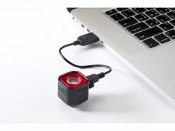 Eclairage Vélo Arrière Giant Recon TL 100 Lumens -VTT Soldes Magasin eclairage velo arriere giant recon tl 100 lumens usb rechargeable 3