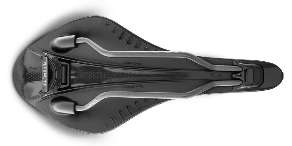 Selle Velo De Route Fizik Arione R3 Versus Evo Kium 5 Selle Velo De Route Fizik Arione R3 Versus Evo Kium – Image 3